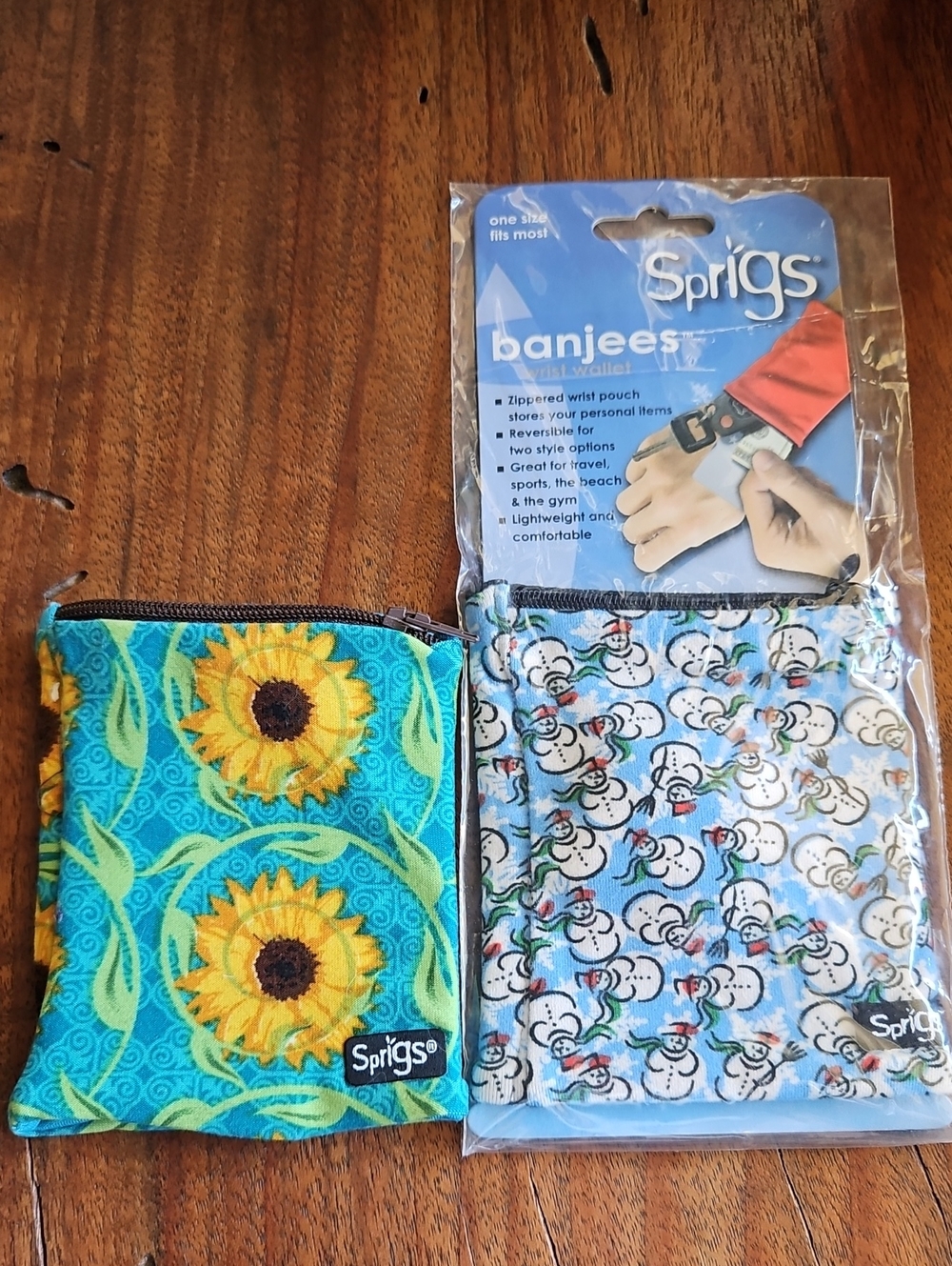 Sprigs Sunflower Wrist Wallet - Turquoise